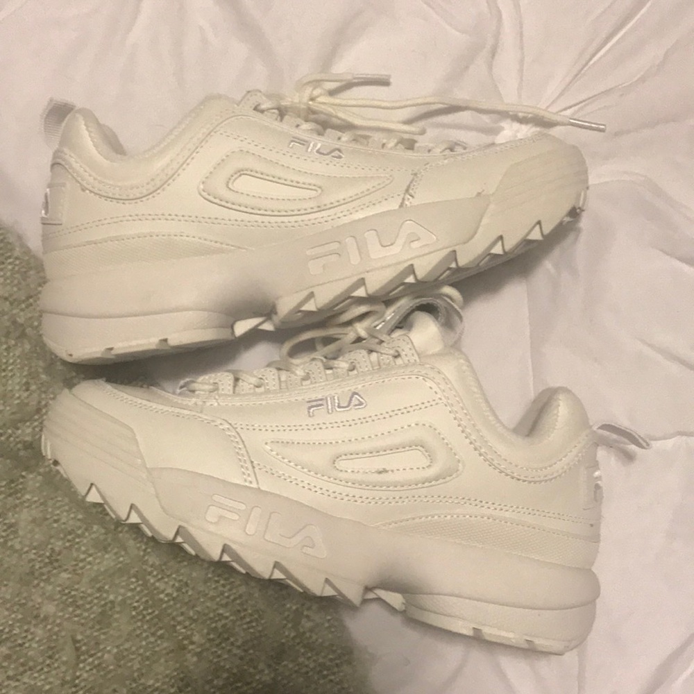All-white FILA women’s shoes size 8
